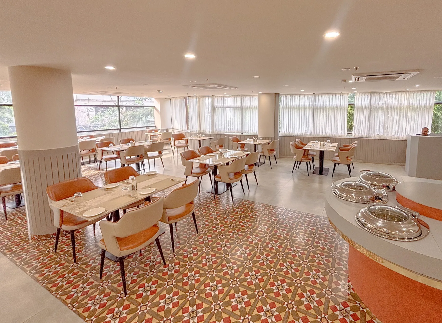 Buffet service at Hotel Explora Calicut